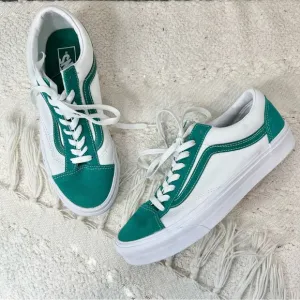 Vans Classic Sport Sneakers White/Green Suede Low Top Casual Shoes 8.5 Mens