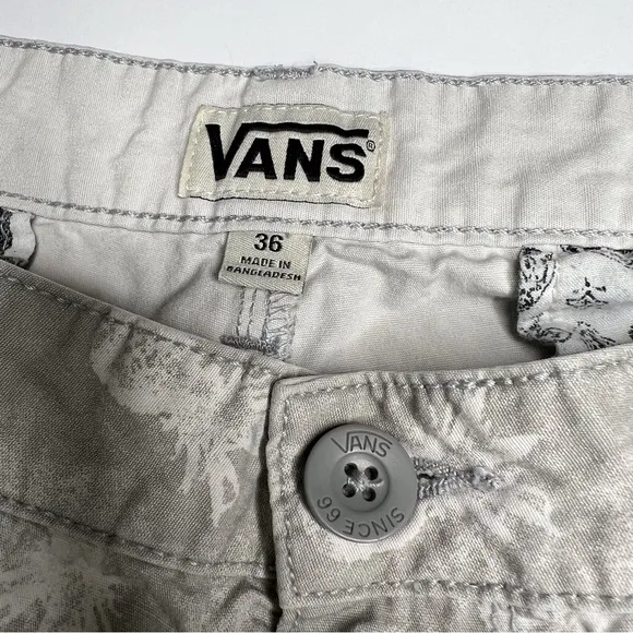 Vans Distressed Pineapple Palm Tree Cotton Shorts Tropical Beach Bum Skate Punk