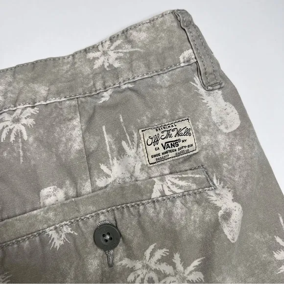 Vans Distressed Pineapple Palm Tree Cotton Shorts Tropical Beach Bum Skate Punk