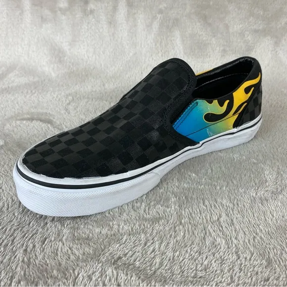 Vans Flame Glow in The Dark Slip On Boys Kids Sneakers Skate Size 6 Black NEW