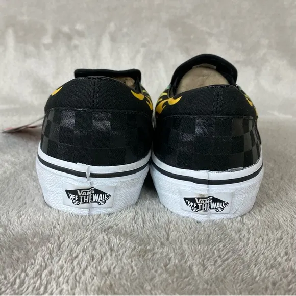 Vans Flame Glow in The Dark Slip On Boys Kids Sneakers Skate Size 6 Black NEW