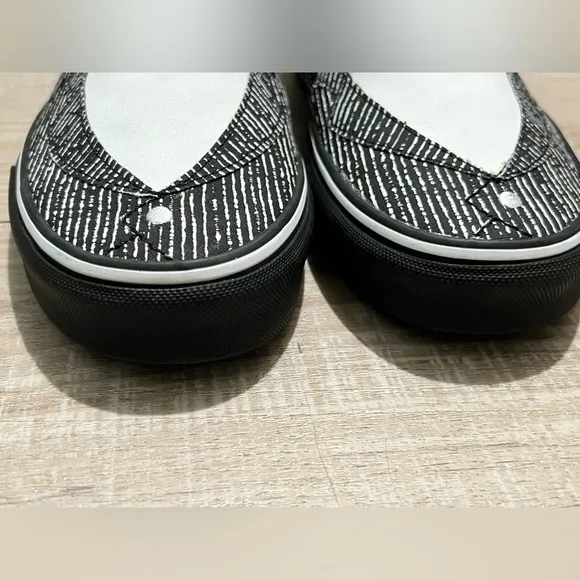 Vans Jack Skellington Nightmare Before Christmas Slip On Shoes Men's Size 11