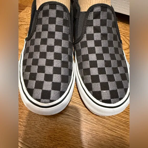 Vans Men's Black Checkered Slip-On Shoes size 7