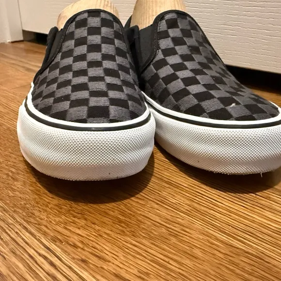 Vans Men's Black Checkered Slip-On Shoes size 7