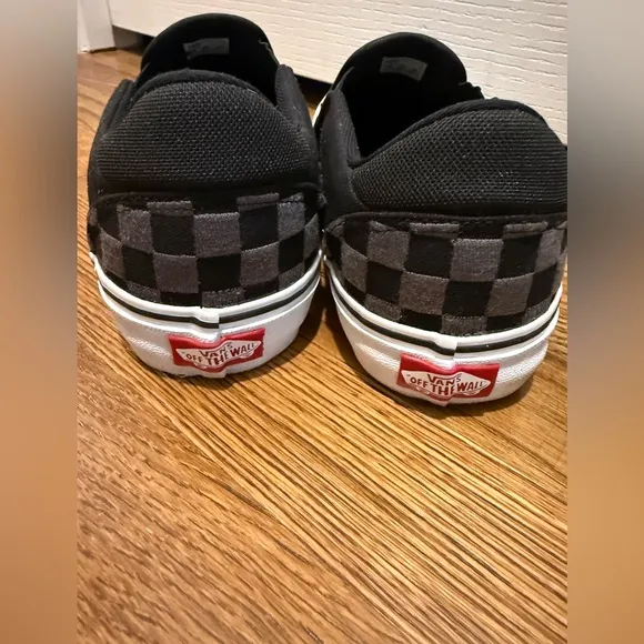 Vans Men's Black Checkered Slip-On Shoes size 7