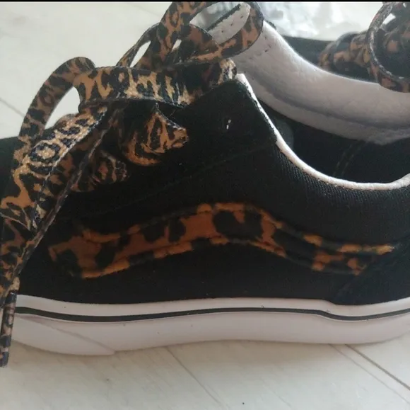 VANS NEW Toddler Old Skool Leopard Lace Up Shoes