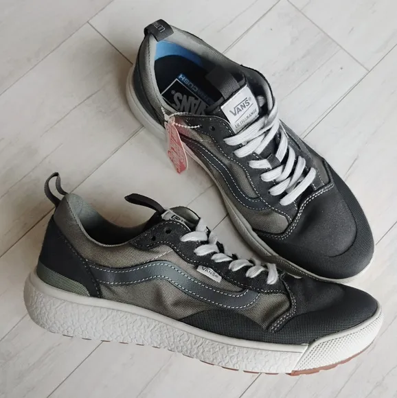VANS NEW UltraRange Exo RapidWeld Shoes