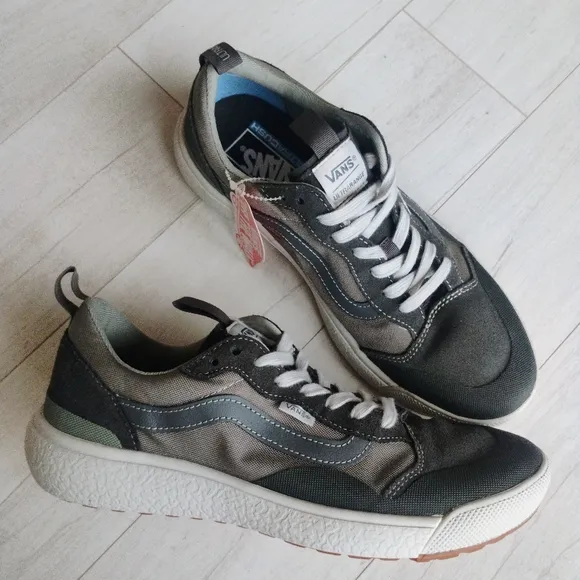 VANS NEW UltraRange Exo RapidWeld Shoes