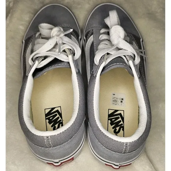 VANS OLD SKOOL LACE UP LIGHT GRAY YOUTH SIZE 3 NEW IN BOX