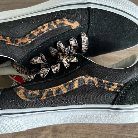 VANS Old Skool Leopard Fur / Black Shoe Junior Size 7 #844