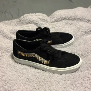 Vans SK8 Tiger shoes