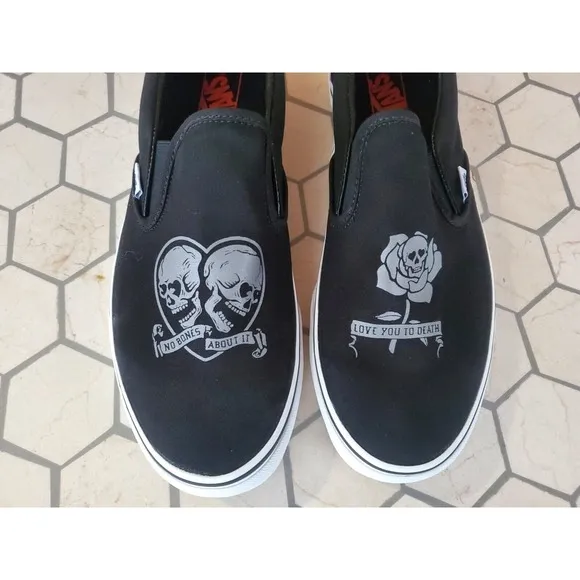 Vans Slip On Love You To Death Men SZ 11.5 Skateboarding Casual Black Skull Rare