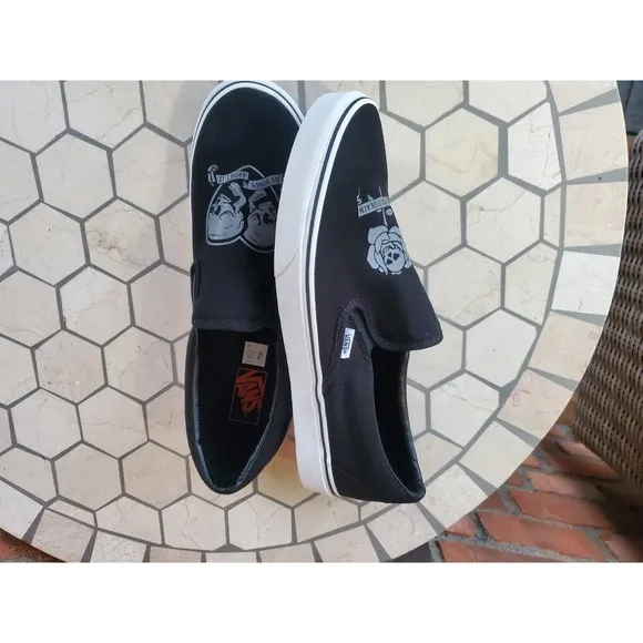 Vans Slip On Love You To Death Men SZ 11.5 Skateboarding Casual Black Skull Rare