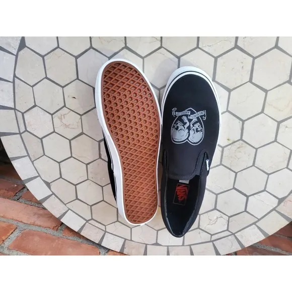 Vans Slip On Love You To Death Men SZ 11.5 Skateboarding Casual Black Skull Rare