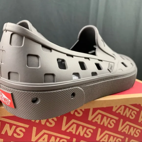 Vans Slip On Trek Pewter Womens 10.5 / 9.5
