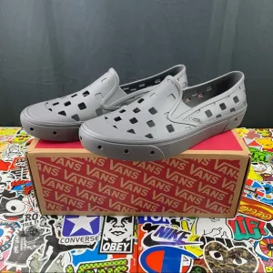 Vans Slip On Trek Pewter Womens 10.5 / 9.5