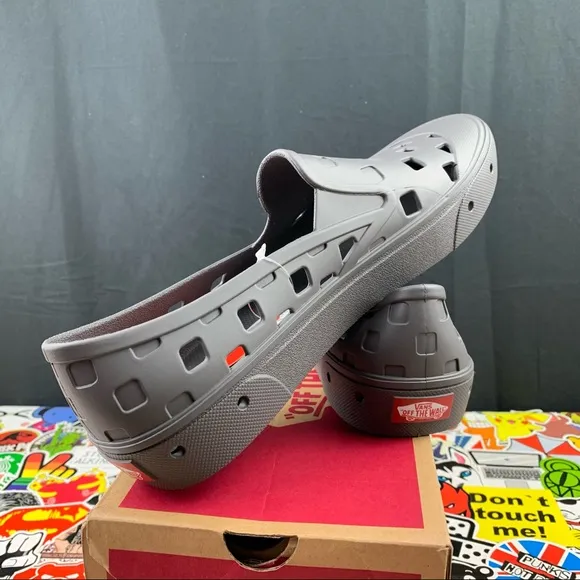 Vans Slip On Trek Pewter Womens 10.5 / 9.5