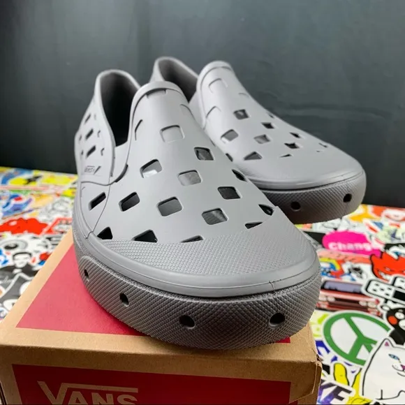 Vans Slip On Trek Pewter Womens 10.5 / 9.5
