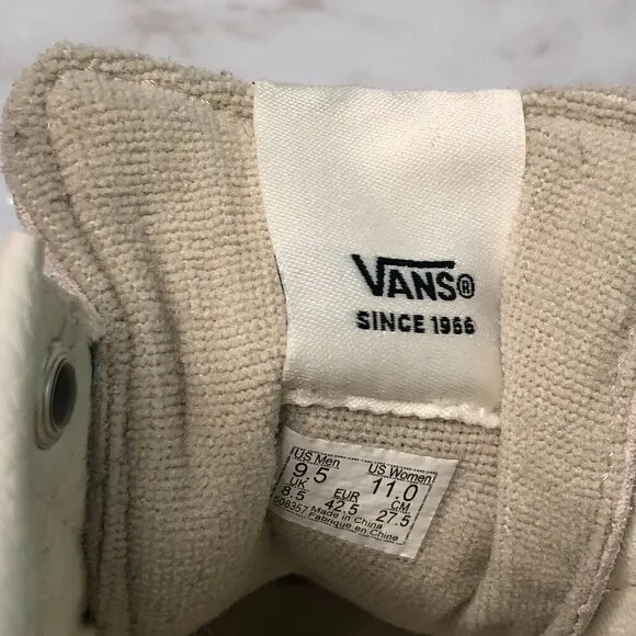 Vans Sport Low Suede Marshmallow with Gum Sole Mens 9.5 Womens 11 Skate Shoe