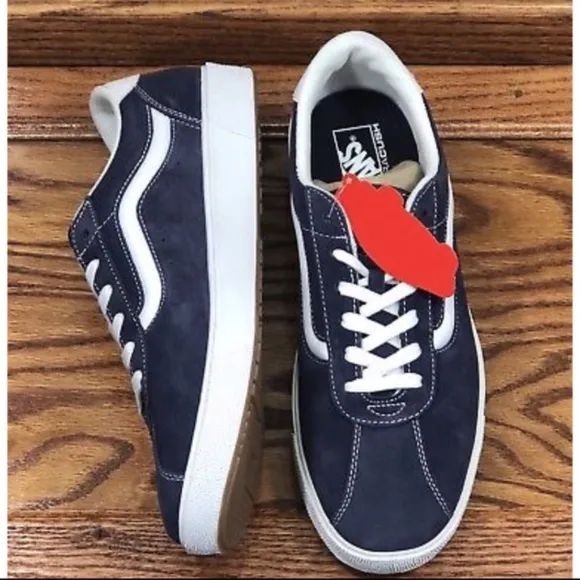 Vans Wally 3 Varsity Sport '73 Navy True White Shoes