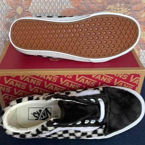 Vans WMNS Old Skool(Sherpa) Checkerboard/BlackVN0A5KRF95ASneakers G
