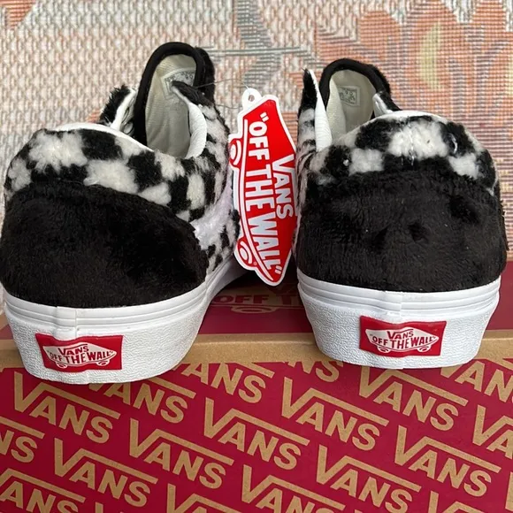 Vans WMNS Old Skool(Sherpa) Checkerboard/BlackVN0A5KRF95ASneakers G