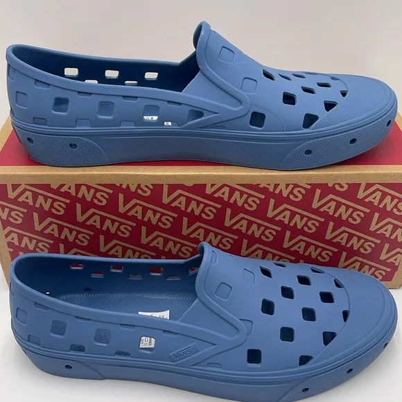 Vans WMNS Slip-On TrkCaptains BlueVN0A5HF8ZR8Sneakers