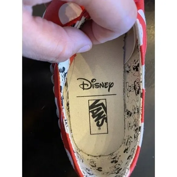 VANS X DISNEY Kids Rare AUTHENTIC Slip ON Shoes- MINNIE MOUSE BOW (Red) 2.5