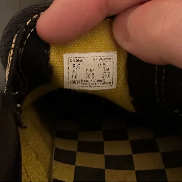 Vans x Harry Potter Hufflepuff Slip On Shoes