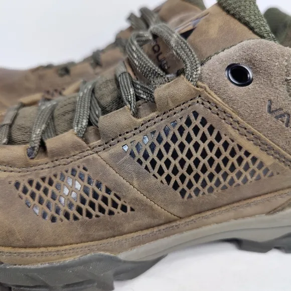 Vasque Men's Talus at UltraDry Low Waterproof Outdoor Hiking Brown Boot Size 9M