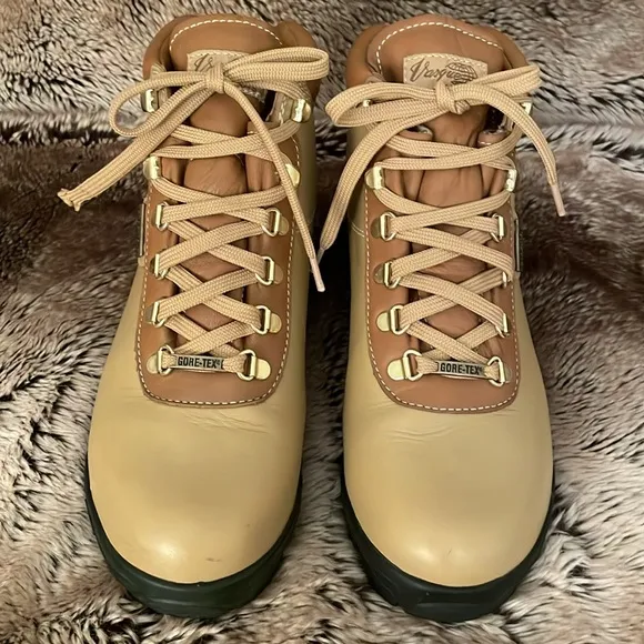 Vasque Sundowner Skywalk GTX Insulated Hiking Boots 7.5 M