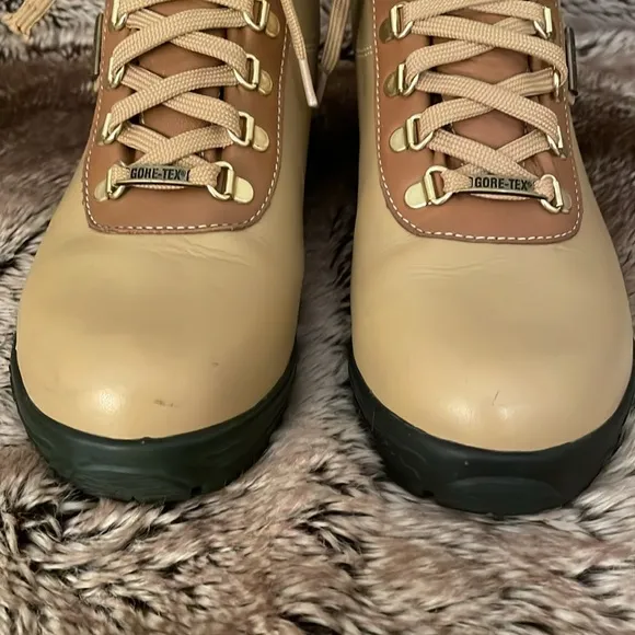 Vasque Sundowner Skywalk GTX Insulated Hiking Boots 7.5 M