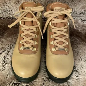 Vasque Sundowner Skywalk GTX Insulated Hiking Boots 7.5 M