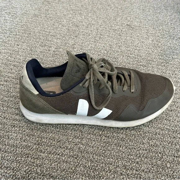 Veja SDU Shoes Olive Green Men's Size 11.5 EU 45