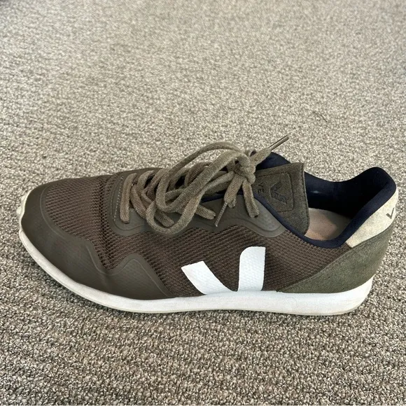 Veja SDU Shoes Olive Green Men's Size 11.5 EU 45
