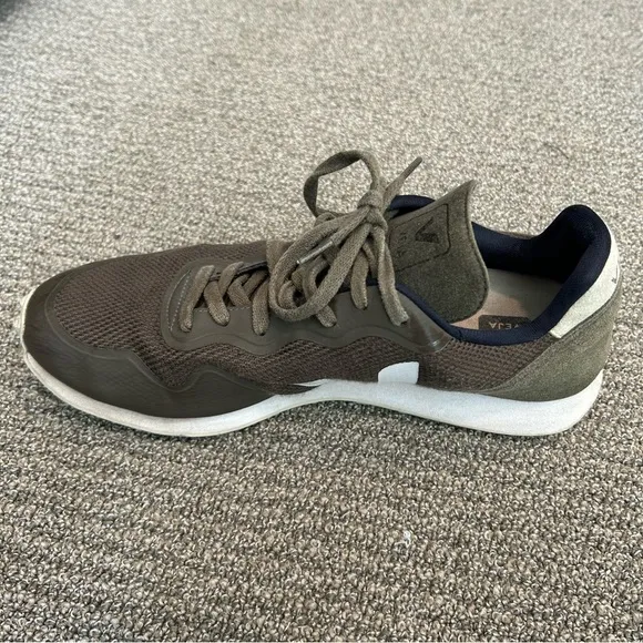 Veja SDU Shoes Olive Green Men's Size 11.5 EU 45