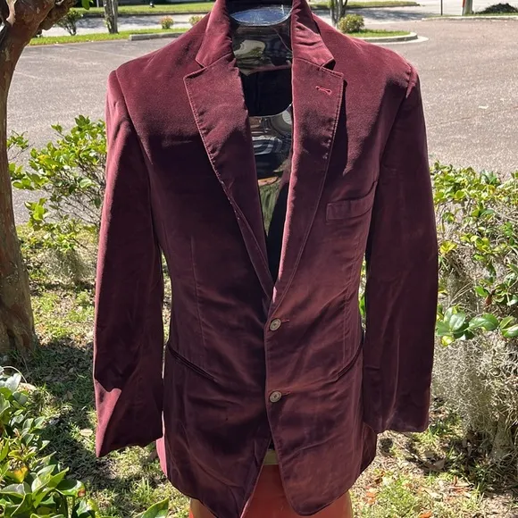 Velvet Blazer by Elevee.  Made for Travis Fisher NFL Size is