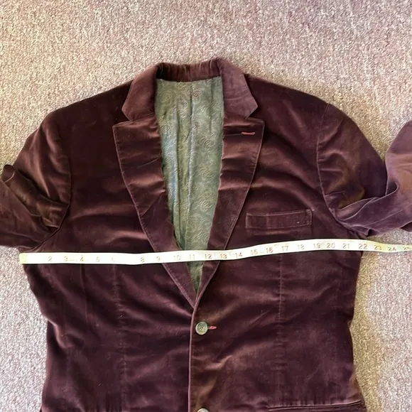 Velvet Blazer by Elevee.  Made for Travis Fisher NFL Size is