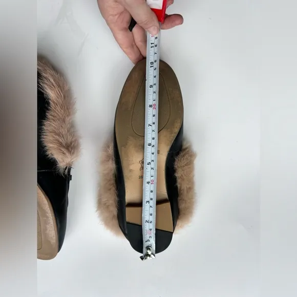 Vero Cuoio Women's Fur Flat Mule shoes in Black Size 255  8,5