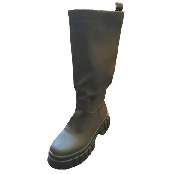Veronia Black Tall Shaft Combat Boots Woman's Size 10 JJ3001