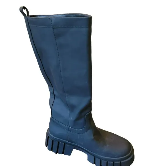 Veronia Black Tall Shaft Combat Boots Woman's Size 10 JJ3001