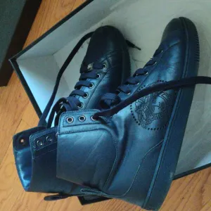 Versace sport shoes