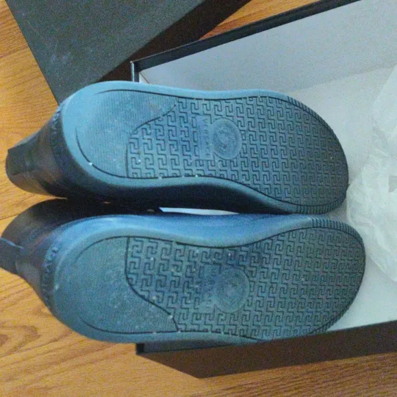 Versace sport shoes
