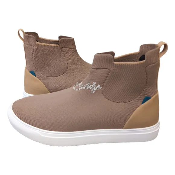 Vessi Uptown Chelsea Teak Tan Waterproof Dyma-Tex Knit Sneaker Boot Womens 8.5