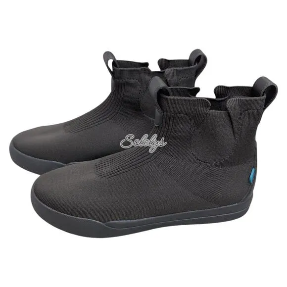 Vessi Weekend Chelsea Asphalt Black on Black DymaTex Knit Waterproof Boot Men 10