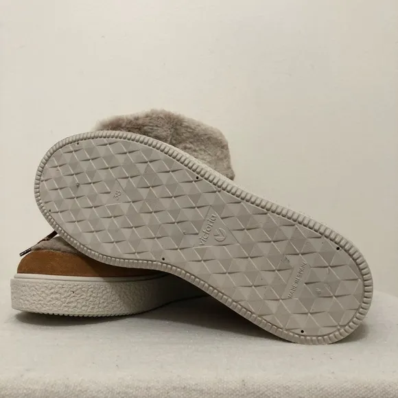 Victoria Camel Suede Leather Boots