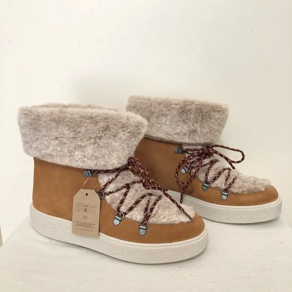 Victoria Camel Suede Leather Boots