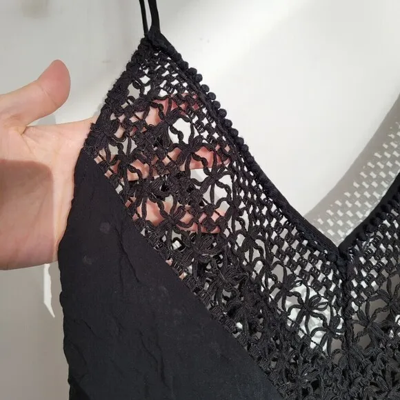 Victoria's Secret Black Embroidered Strappy V Neck Romper Shorts Size Small