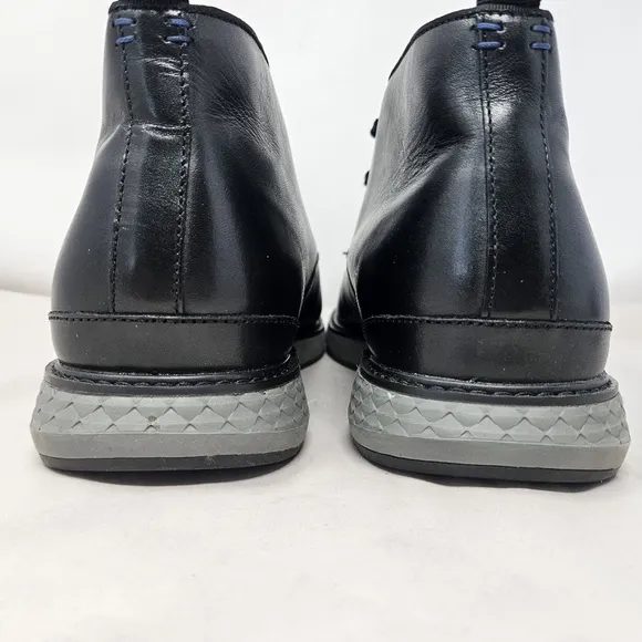 Vince Camuto Stuwert Men Chukka Boots sz 12M Black Leather Upper Casual Comfort