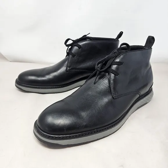 Vince Camuto Stuwert Men Chukka Boots sz 12M Black Leather Upper Casual Comfort